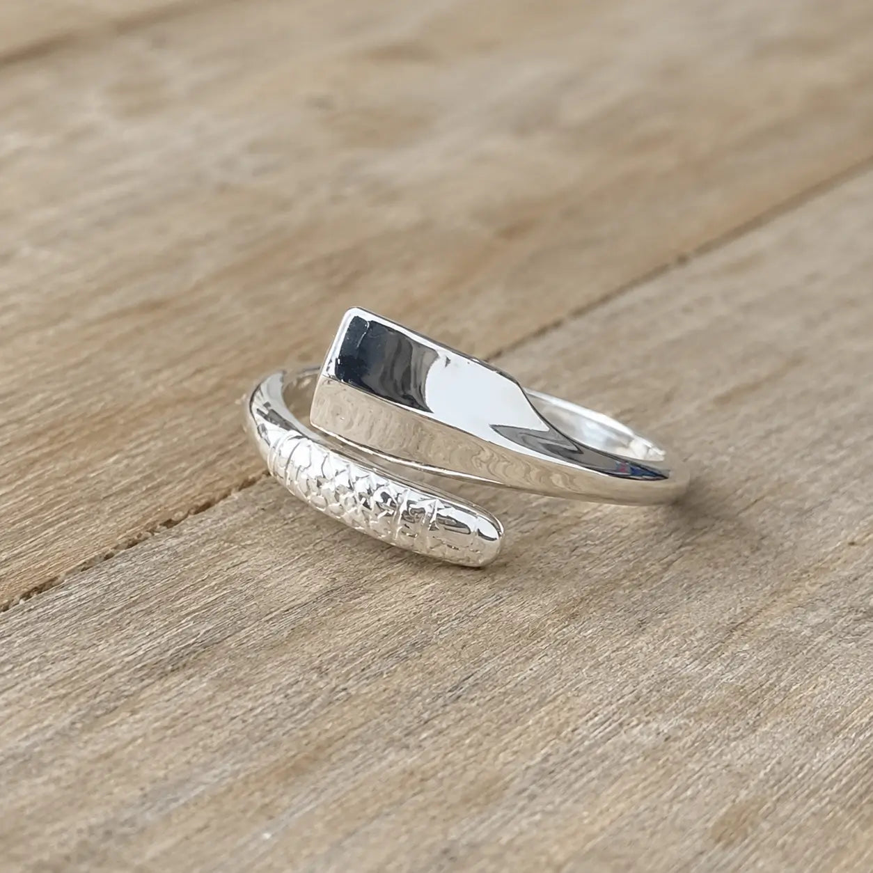 Rowing Oar Ring with Handle Details - gift for rowers - rowing jewellery